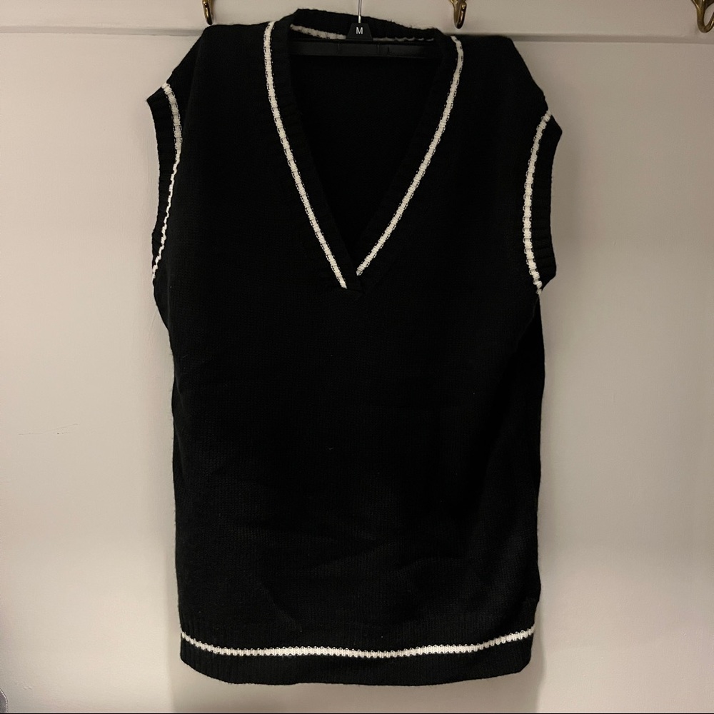 Black & White Knitted Vest